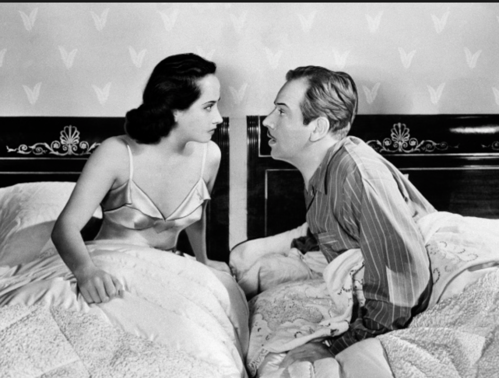 B&W of old movies - separate beds