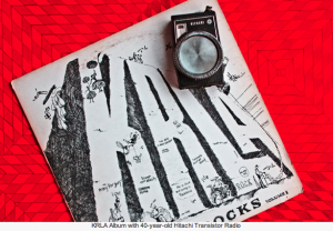 Old portable AM transistor radio