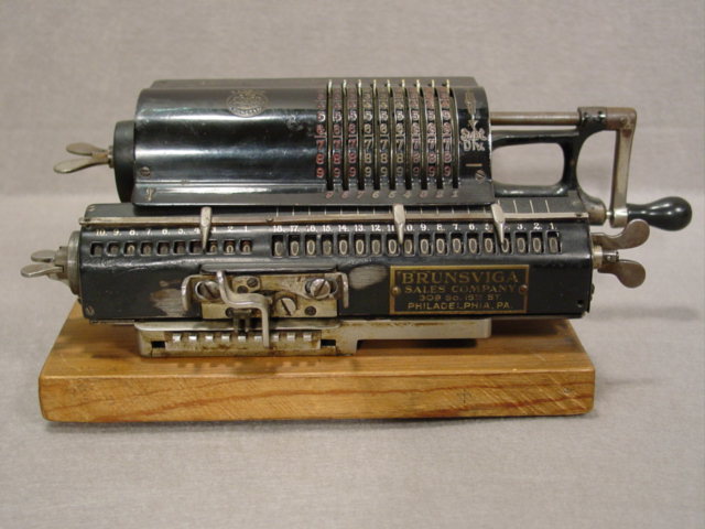 Very old calculating machine